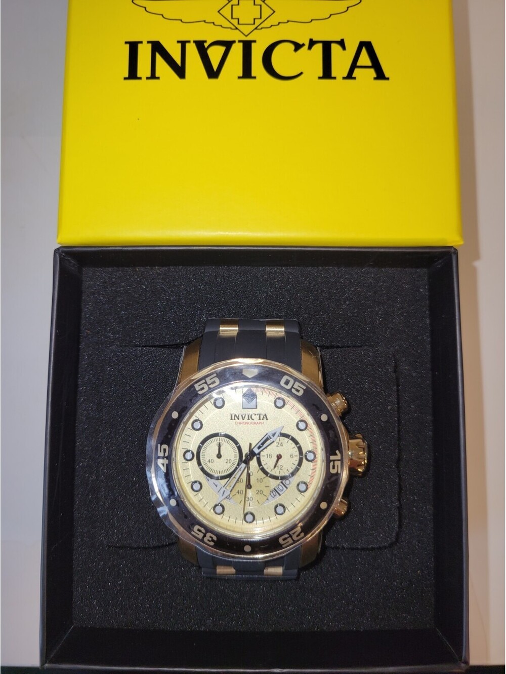 Invicta Men's Watch Pro Diver, Scuba Chronograph Gold Tone and Black Dial- 17566